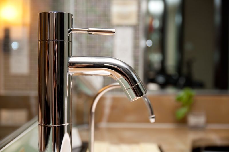 Sink Leaking Longfield